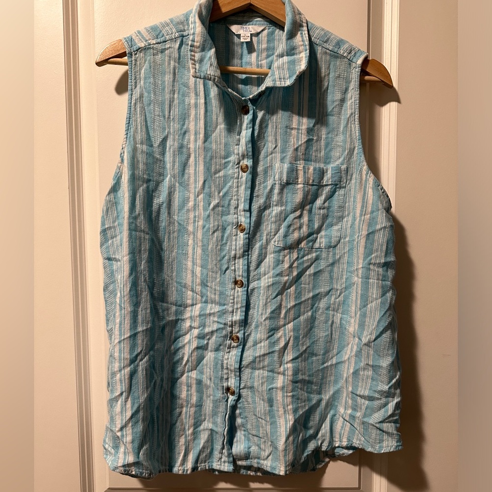 Striped Sleeveless Button-Up Shirt in Light Blue & White